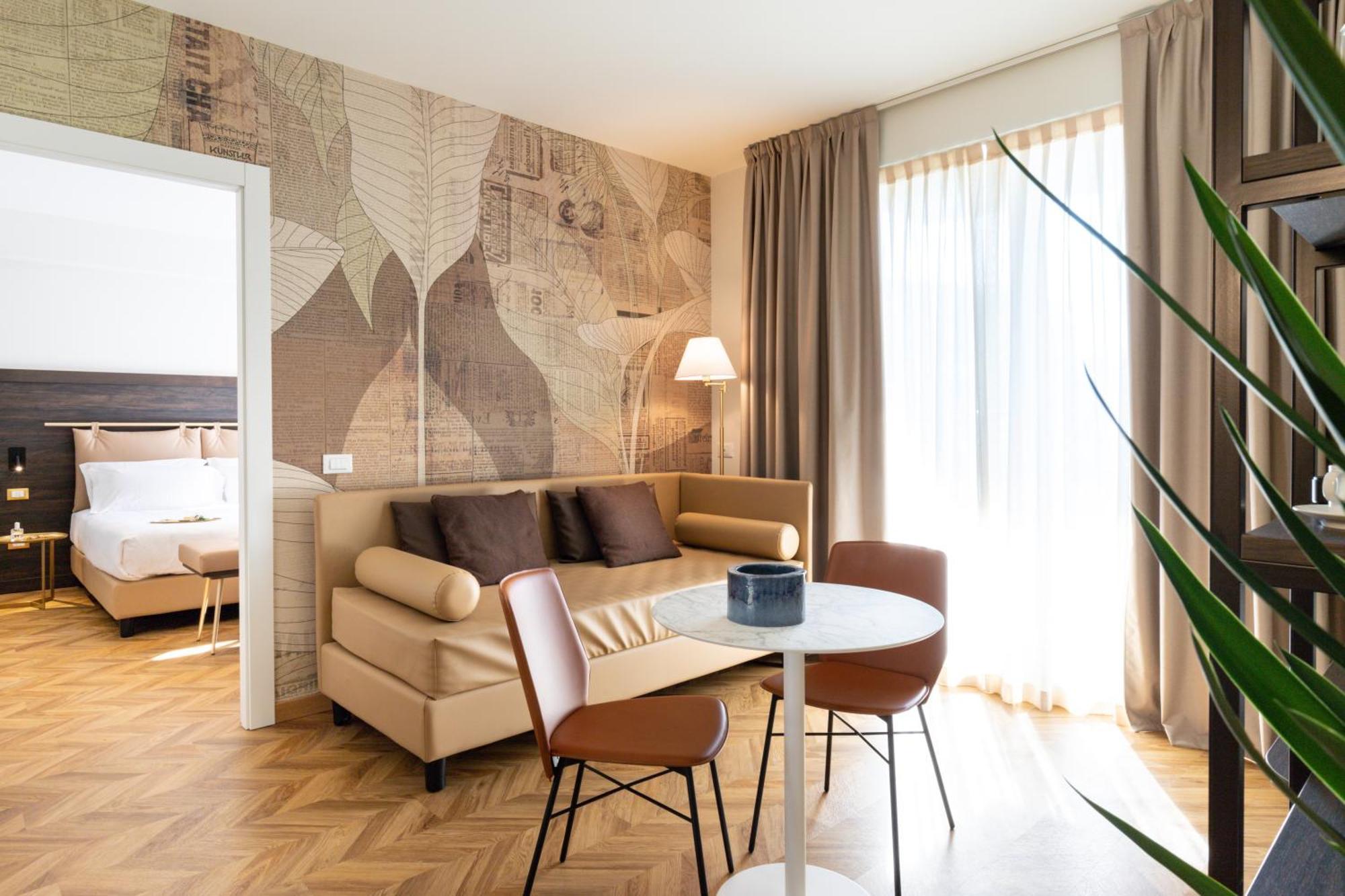 Hatelier Garda Home By Enjoy Garda Hotel Peschiera del Garda Exterior photo